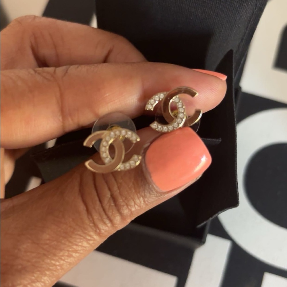 Chanel Gold and diamond Women's Earrings - Picture 5 of 6